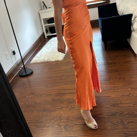 Bardot Ambrose One Shoulder Dress NWT size 2 - Picture 6 of 10